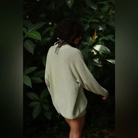 Free People Beach Malibu Solid Surf in Green Haze, Size XL - Picture 3 of 5